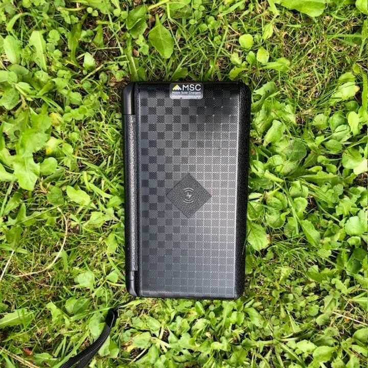 MSC Travel + 20Ah Qi wireless Solar charger